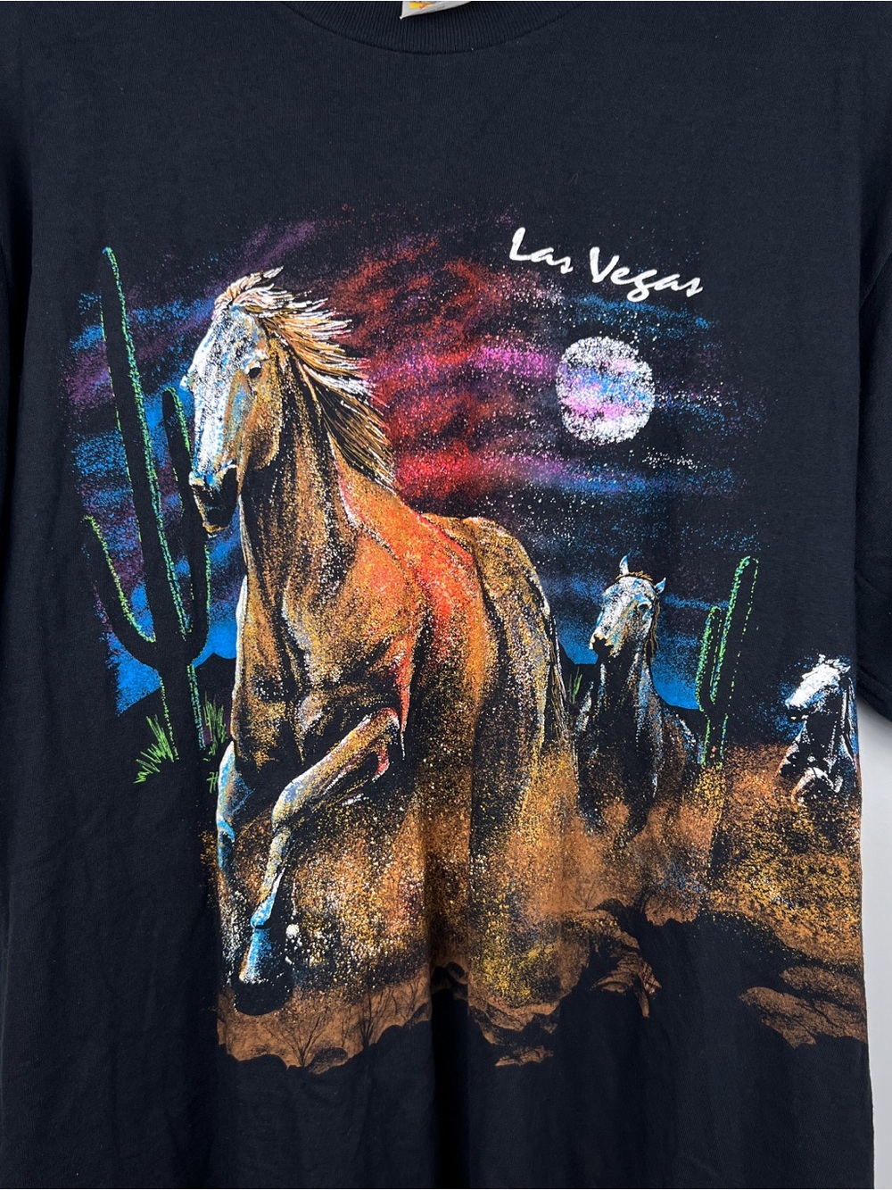 Vintage 90s Hazelwood Desert Horses Graphic Tee Single Stitch Made in USA